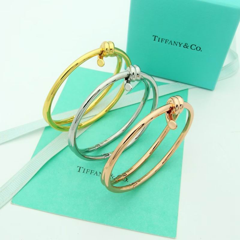 Tiffany bracelet 08yxq11